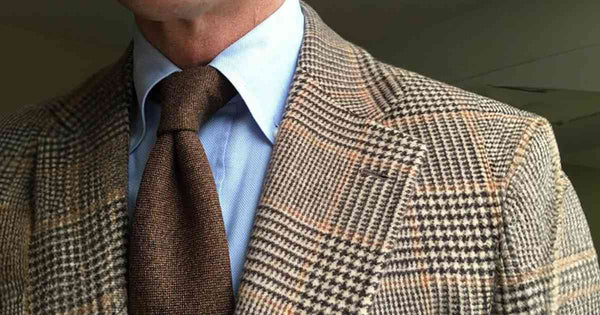 how-to-choose-right-accessories-for-a-bespoke-suit